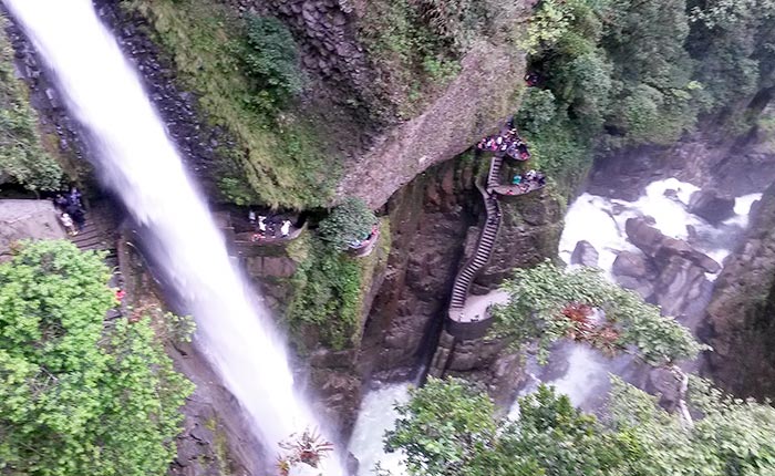 pailon-waterfall